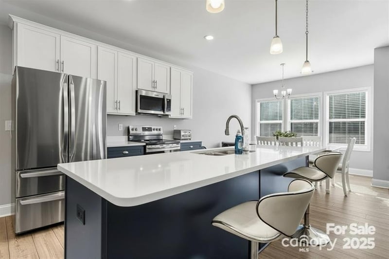 134 Gibbs Cir, Maiden, NC 28650