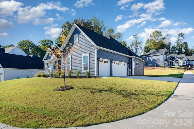 456 Lucky Dr, Concord, NC 28027