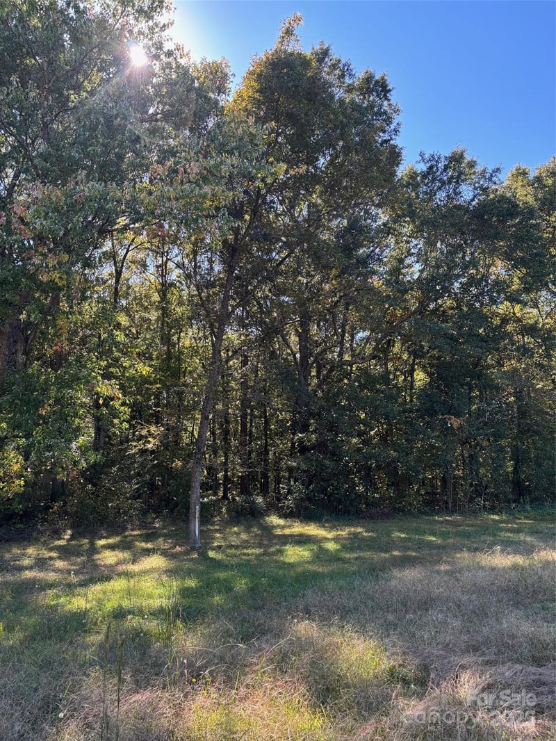 - Pinewood Cir, Belmont, NC 28012