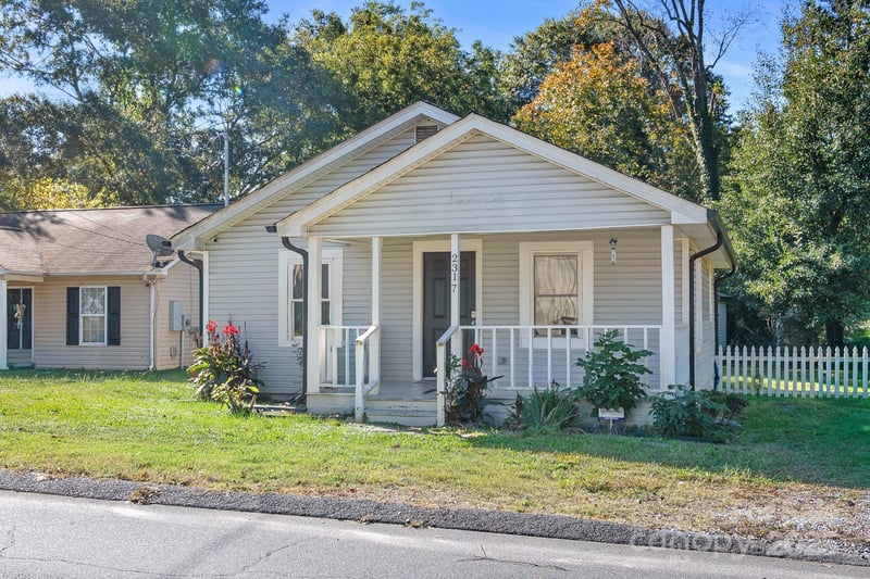 2317 Milton Ave, Gastonia, NC 28052
