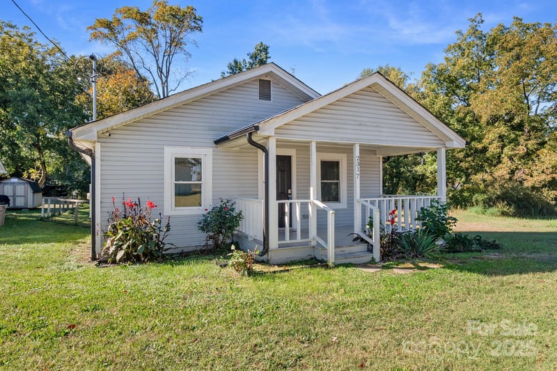 2317 Milton Ave, Gastonia, NC 28052