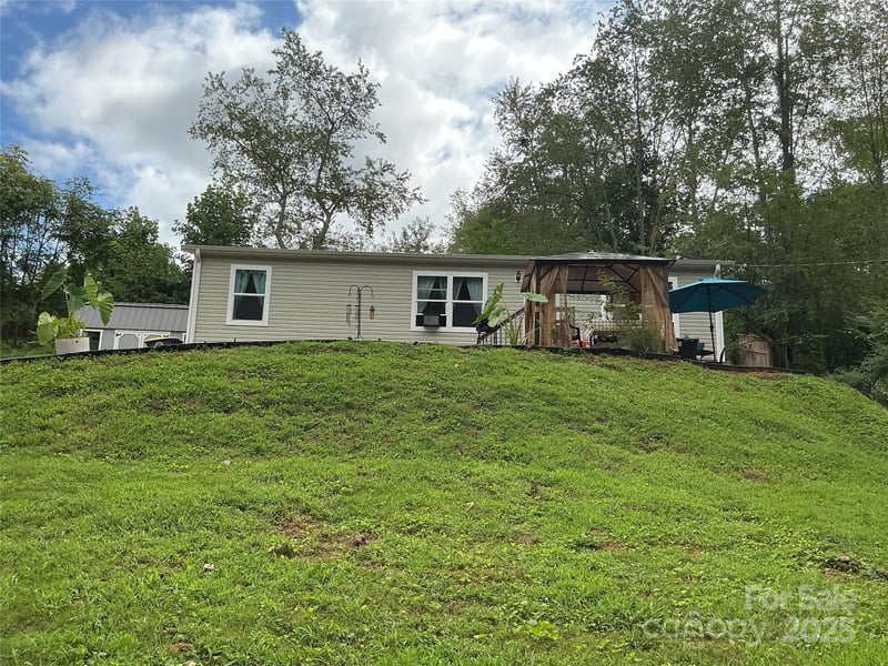 30 and 32 Skyland Cir, Asheville, NC 28804