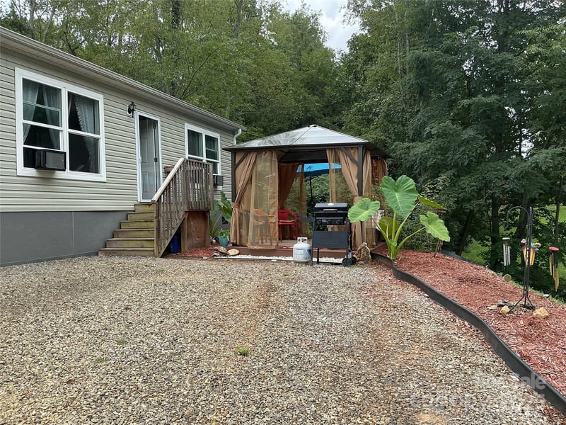 30 and 32 Skyland Cir, Asheville, NC 28804