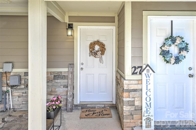 29 Rotunda Cir, Asheville, NC 28806