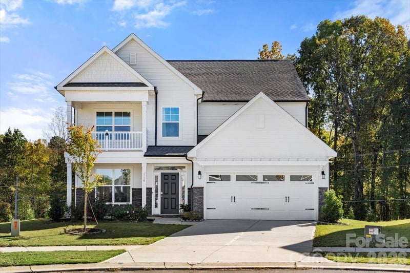 110 Cokesbury Rd, Mooresville, NC 28115