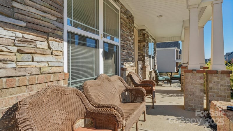 483 Hunton Forest Dr, Concord, NC 28027
