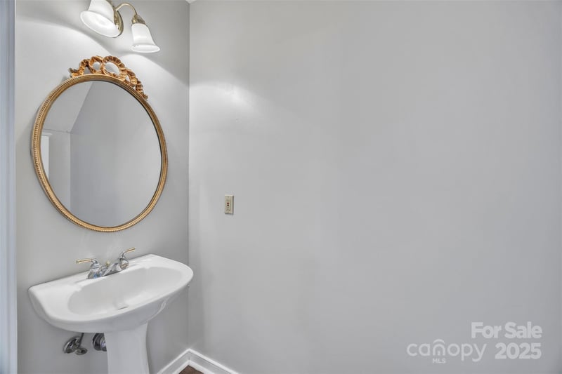 62 Duke St #3, Granite Falls, NC 28630