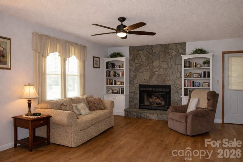 4186 Horseshoe Bend Rd, Hudson, NC 28638