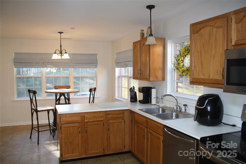 107 Prestwick Ct, Salisbury, NC 28146