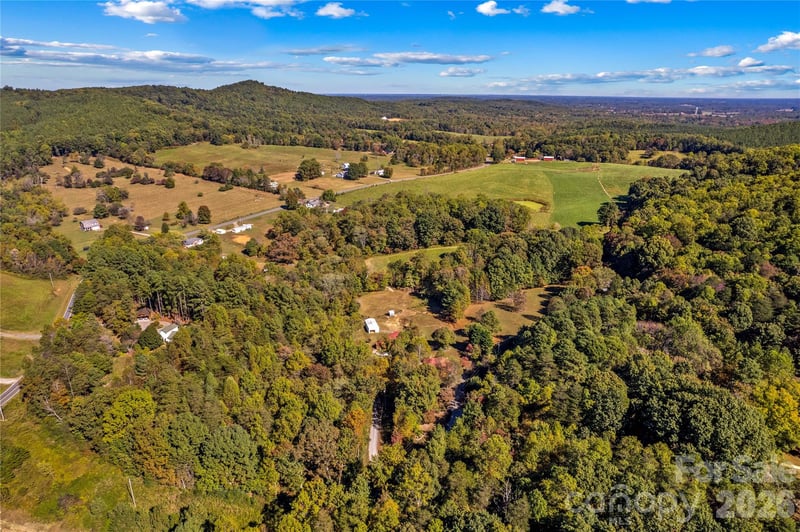 153 Mcgregor Ln, Statesville, NC 28625