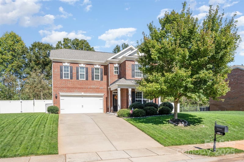 1655 Durant Dr, Rock Hill, SC 29732