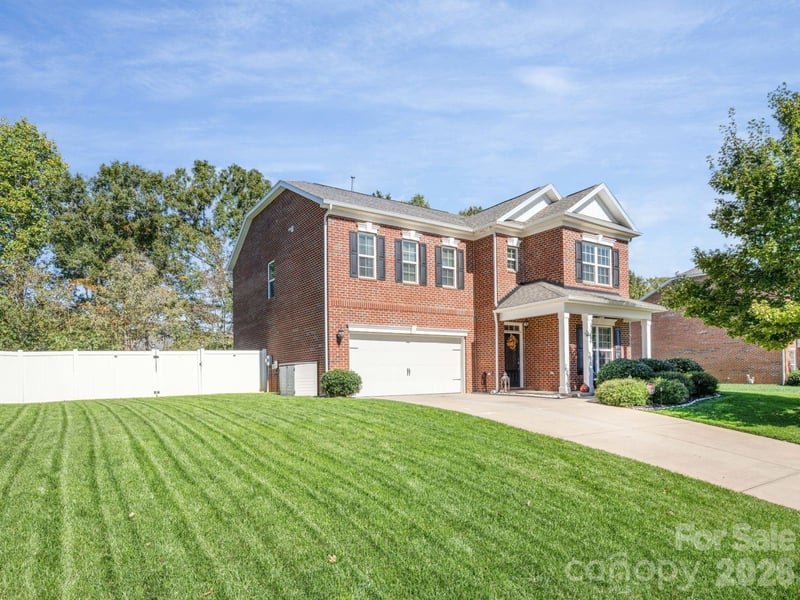 1655 Durant Dr, Rock Hill, SC 29732