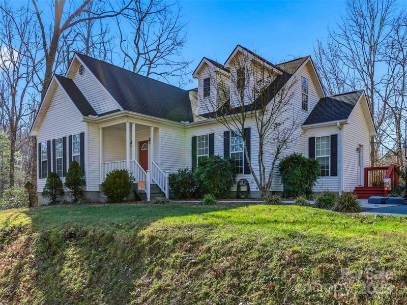 37 C Creek Ln, Pisgah Forest, NC 28768