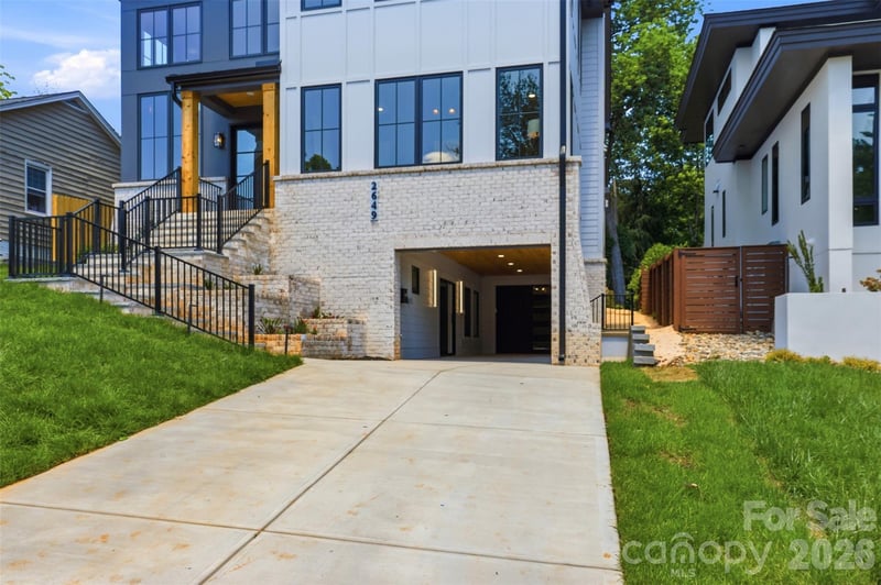 2649 Laburnum Ave, Charlotte, NC 28205