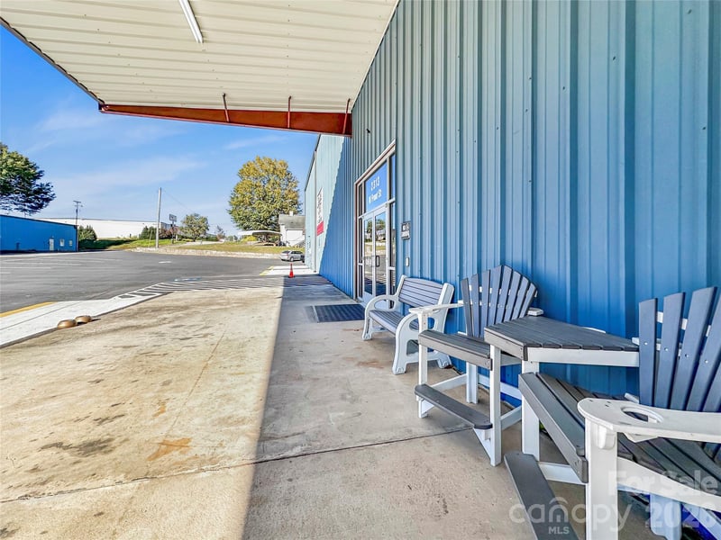 2313 Front St, Statesville, NC 28677