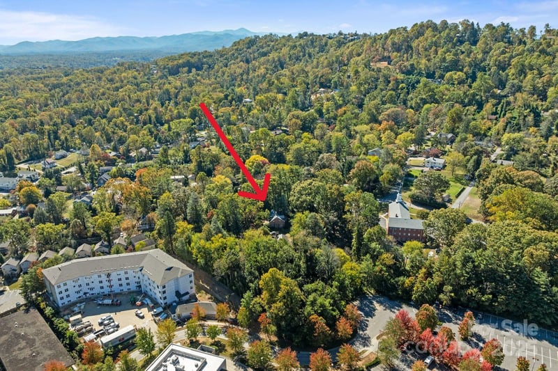 414 Beaucatcher Rd, Asheville, NC 28805