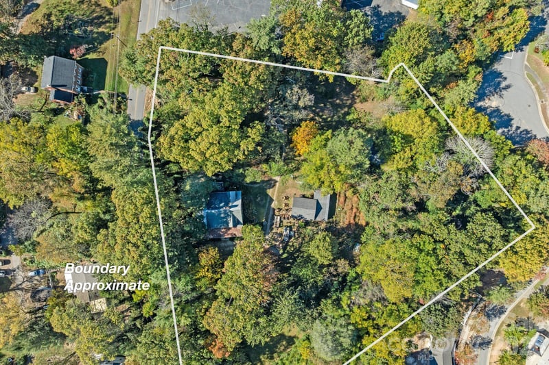 414 Beaucatcher Rd, Asheville, NC 28805