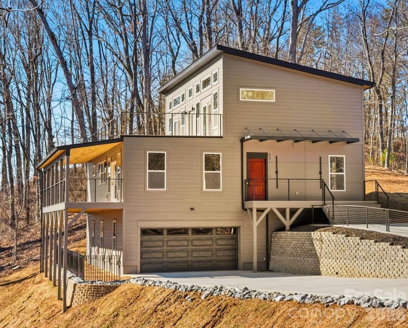 331 Silent Forest Dr, Canton, NC 28716