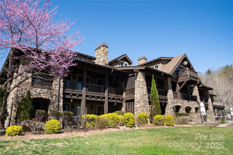 126 Kellerman Point #43, Lake Lure, NC 28746