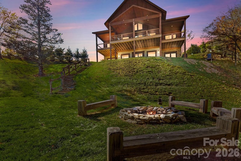 584 Grey Fox Rg, Banner Elk, NC 28604