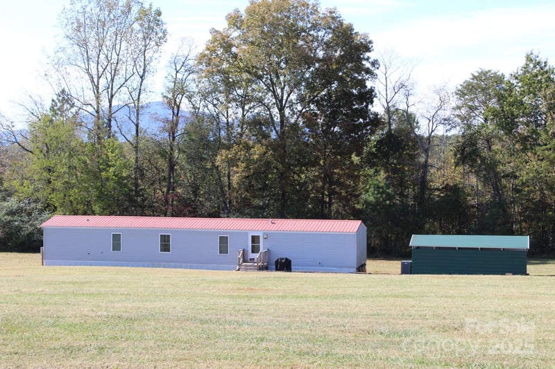 260 Buck Branch Rd, Mill Spring, NC 28756