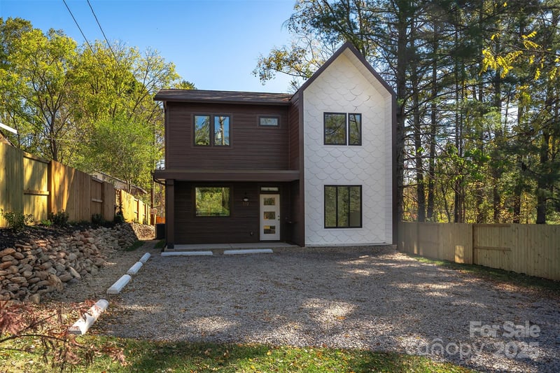 119 Bear Creek Rd, Asheville, NC 28806