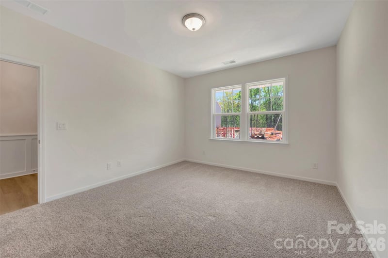 12109 Avienmore Dr, Charlotte, NC 28278