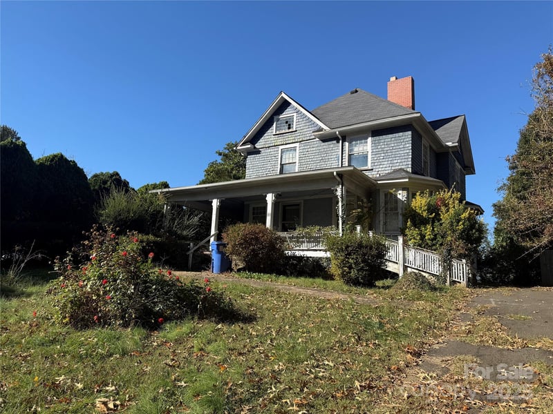 289 French Broad Ave, Asheville, NC 28801