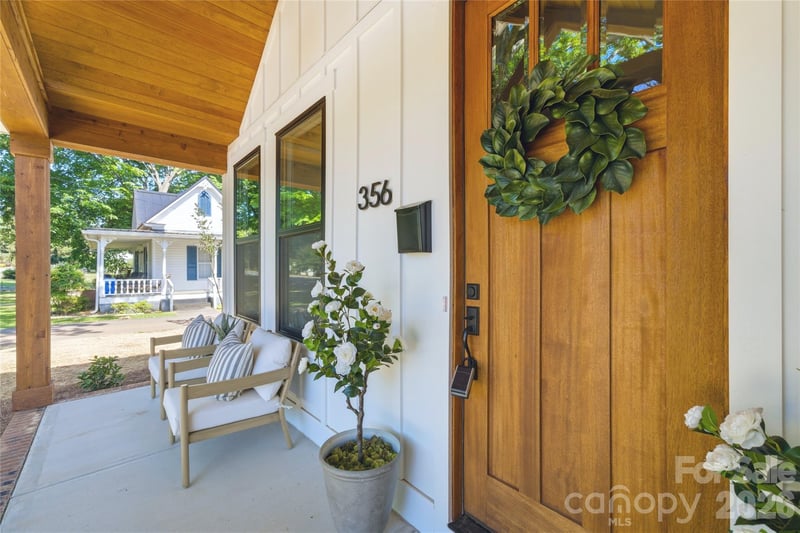 356 Main St, Mcadenville, NC 28101