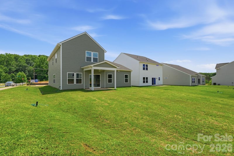954 Leyna Ct, Newton, NC 28658