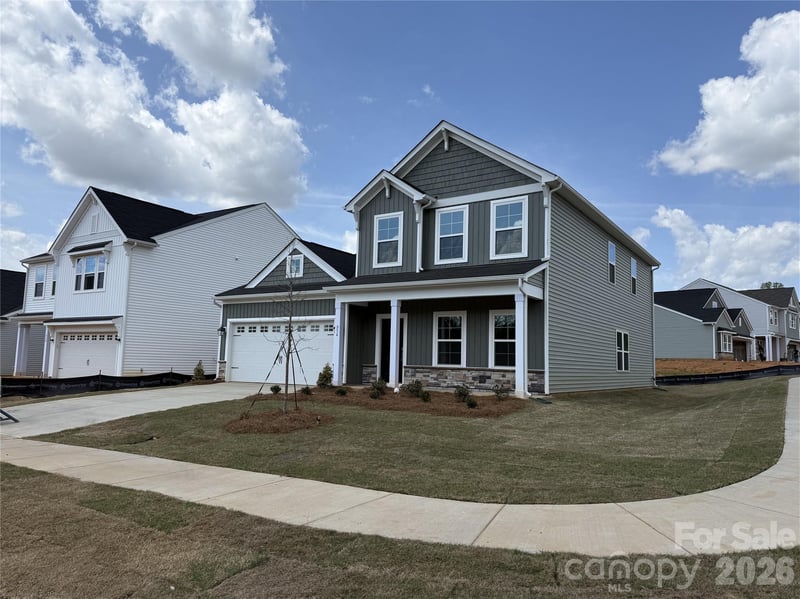 954 Leyna Ct, Newton, NC 28658