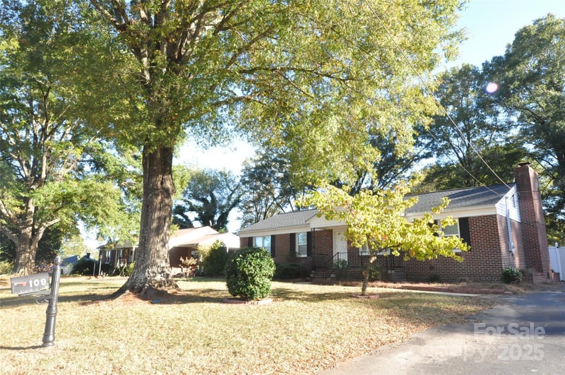 109 Hardin St, Chester, SC 29706