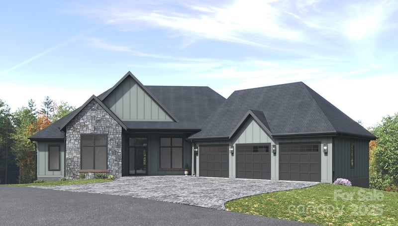 242 Sunridge Ave #18, Horse Shoe, NC 28742