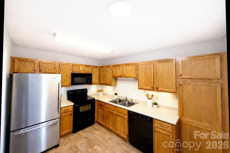 4603 Breakers Ln, Asheville, NC 28806