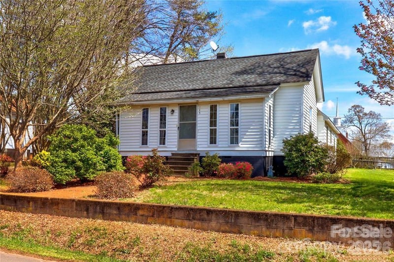 145 Duke St, Mocksville, NC 27014