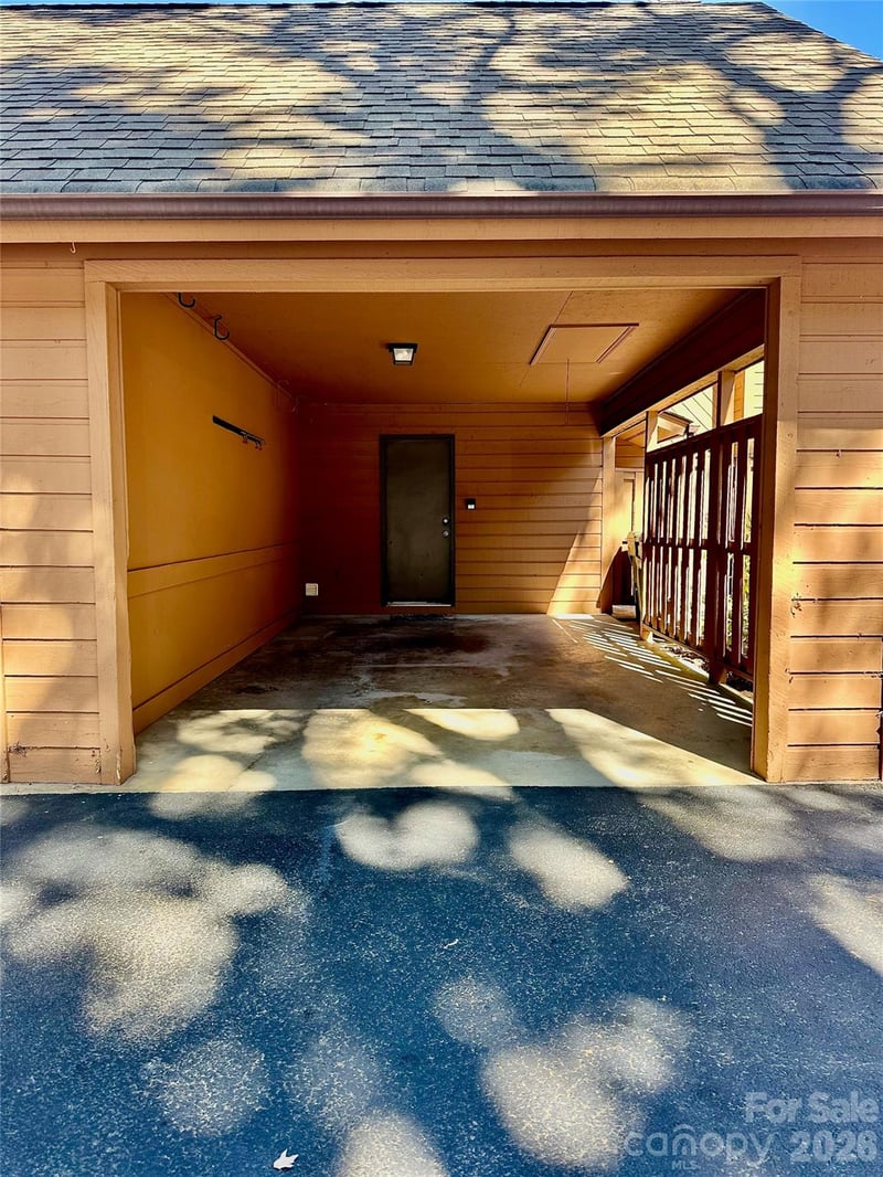 25 Village Dr #25, Asheville, NC 28803