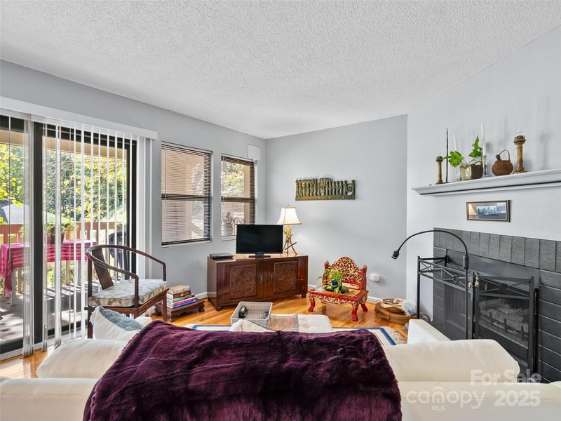 3901 Trinity Ct, Asheville, NC 28805