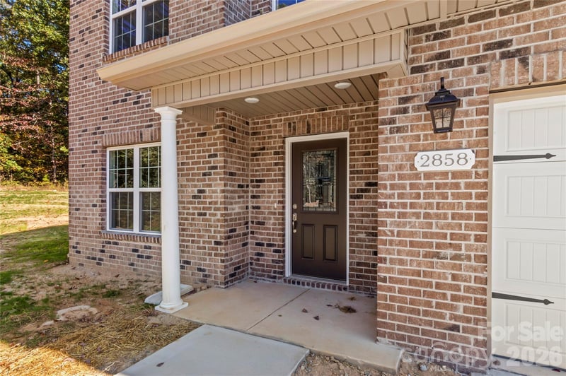 2858 Eland Dr, Winston Salem, NC 27127