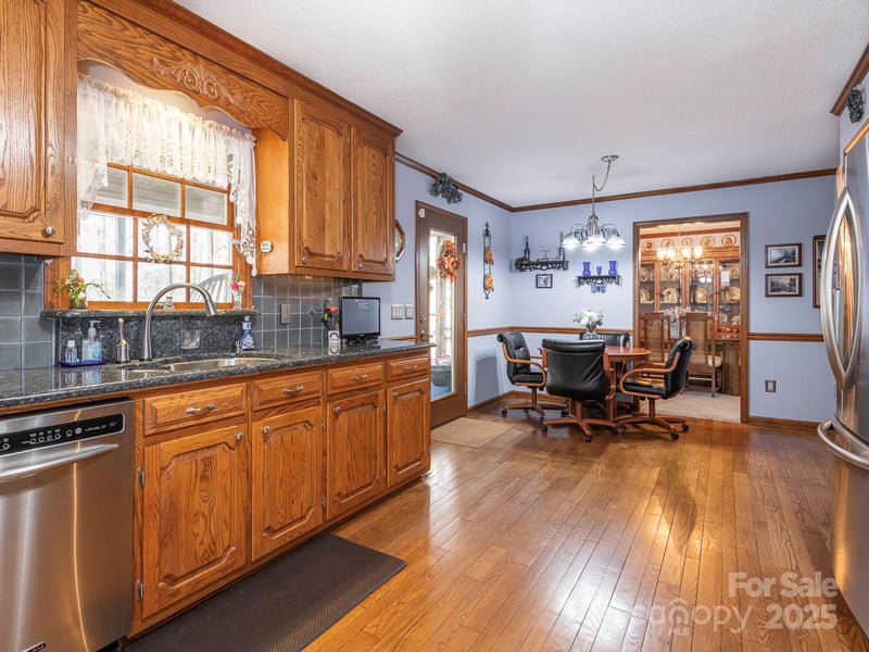 1800 Lake Lynn Rd, Concord, NC 28025
