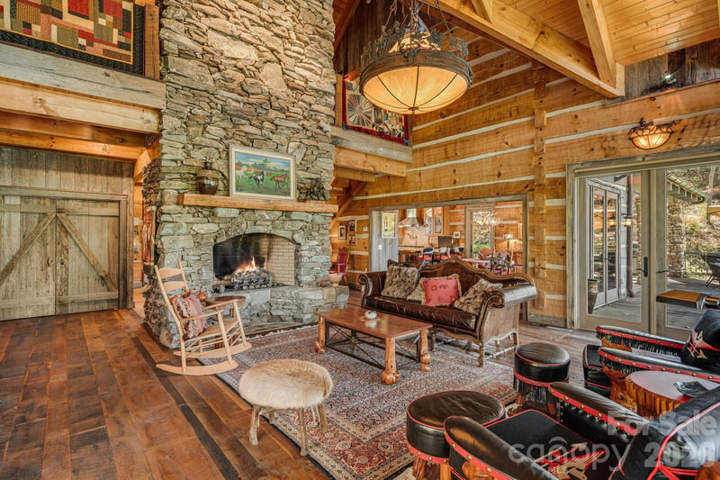 99 Thistle Rg, Canton, NC 28716