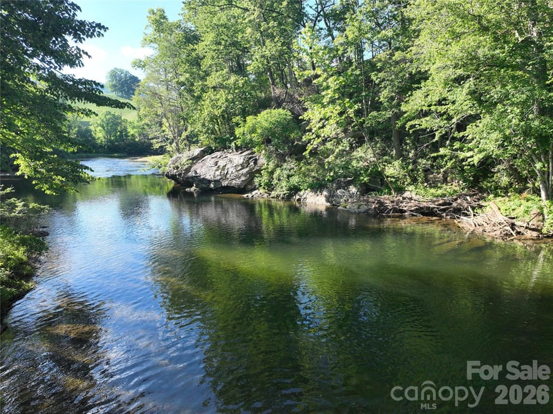 99 Thistle Rg, Canton, NC 28716