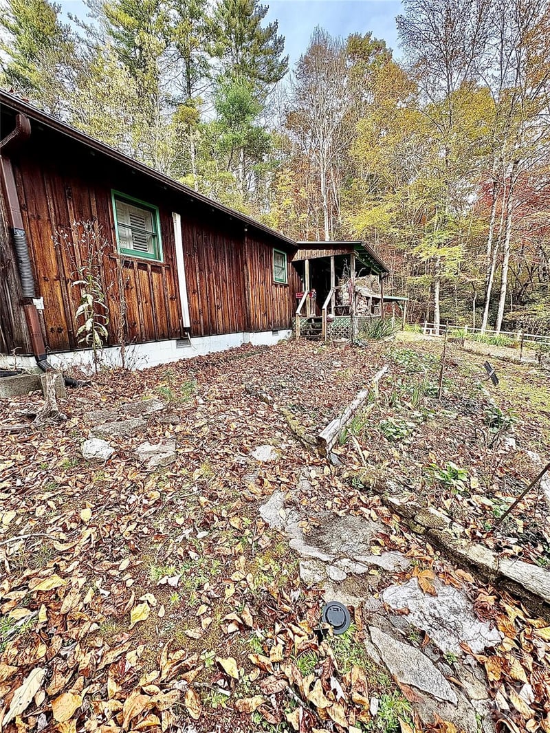 875 Carson Creek Rd, Brevard, NC 28712