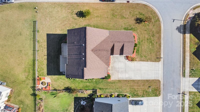 131 History Ln, Statesville, NC 28677