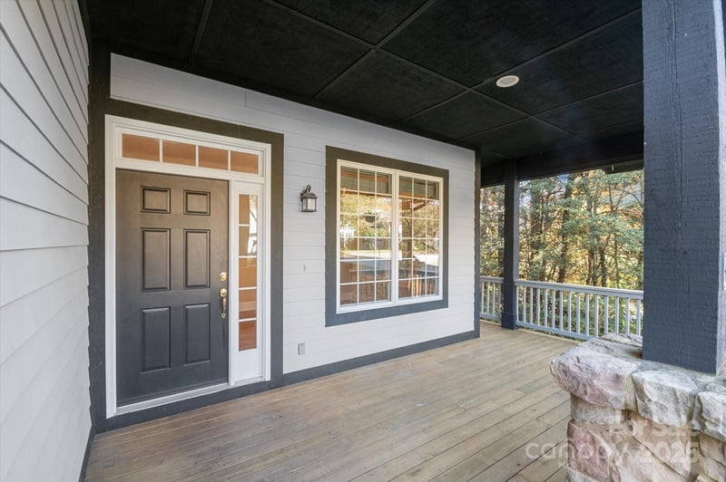 186 Camptown Rd, Brevard, NC 28712