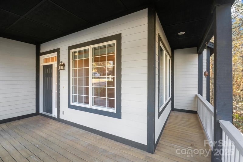 186 Camptown Rd, Brevard, NC 28712