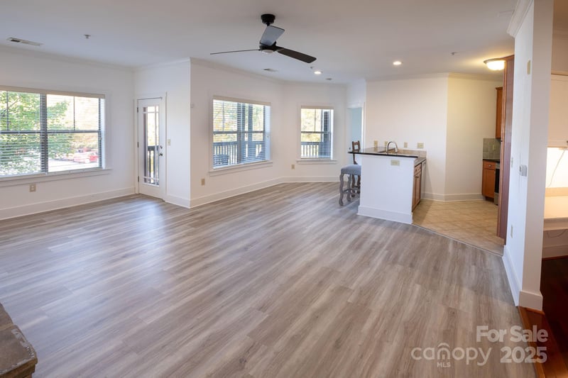 9 Kenilworth Knoll #207, Asheville, NC 28805