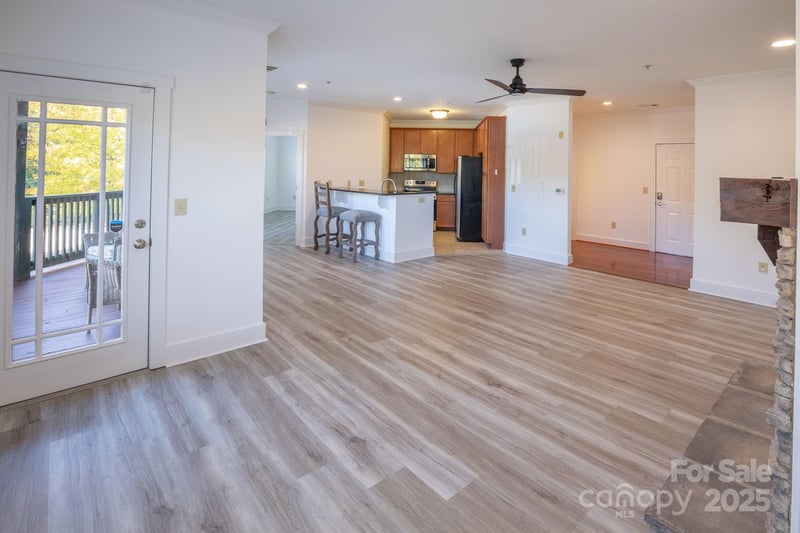 9 Kenilworth Knoll #207, Asheville, NC 28805