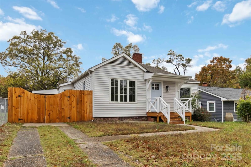 233 Jefferson Ave, Concord, NC 28025