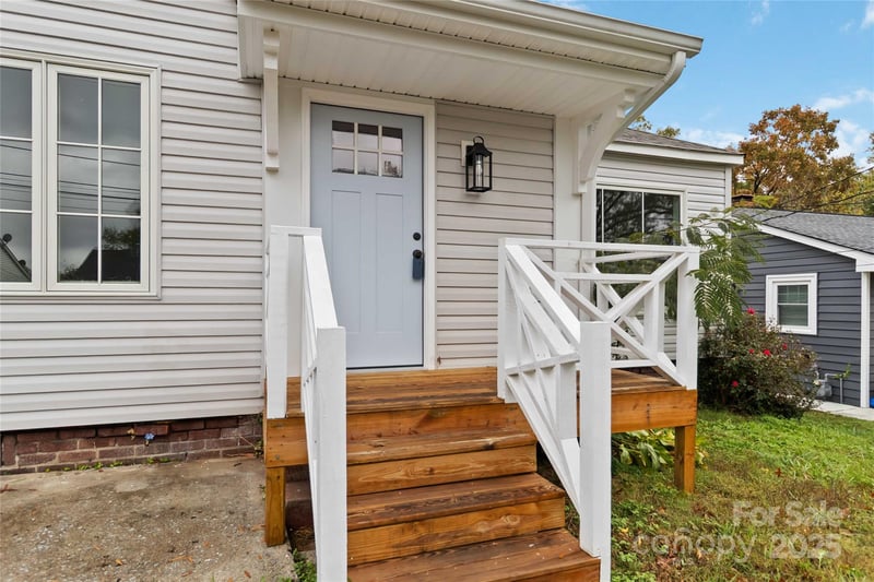 233 Jefferson Ave, Concord, NC 28025