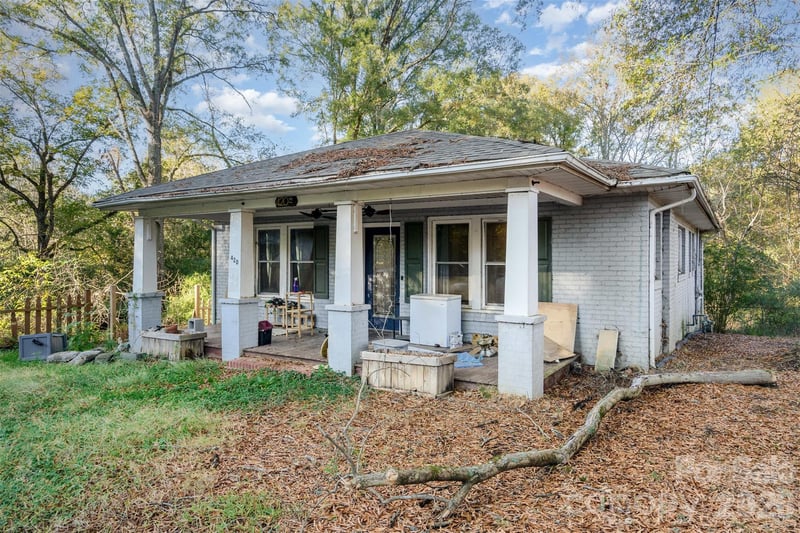 420 Brookwood Ave, Albemarle, NC 28001